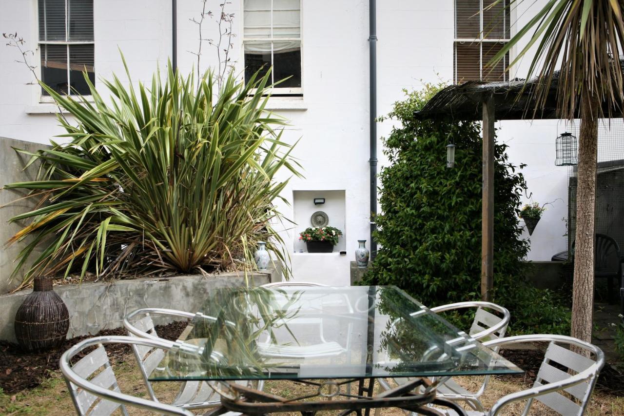 Burlington Palace Eastbourne Seafront Villa With Garden. Bagian luar foto